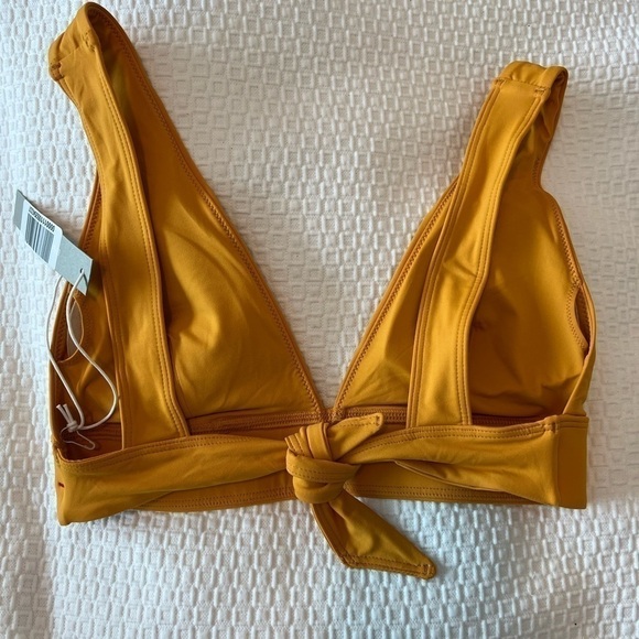 Everlane Swim Triangle Bikini Top In Yellow NWT - Picture 5 of 12